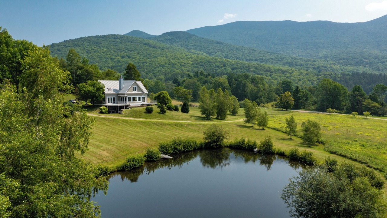 Photo of Others in Stowe Hollow