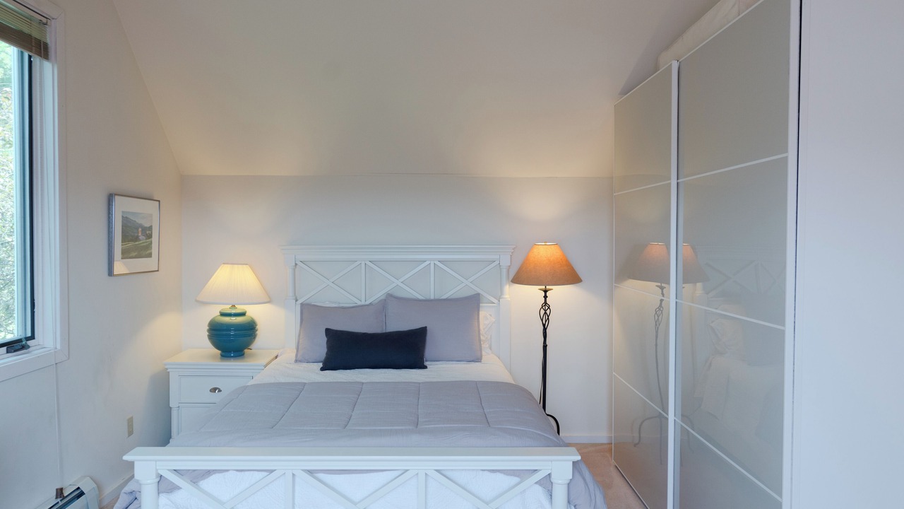Photo of Bedroom in Stowe Hollow