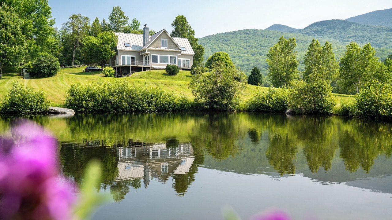 Photo of Outdoor in Stowe Hollow