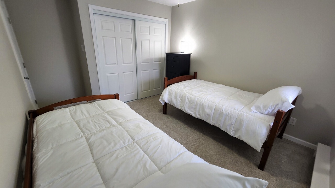 Photo of Bedroom in Los Alamos