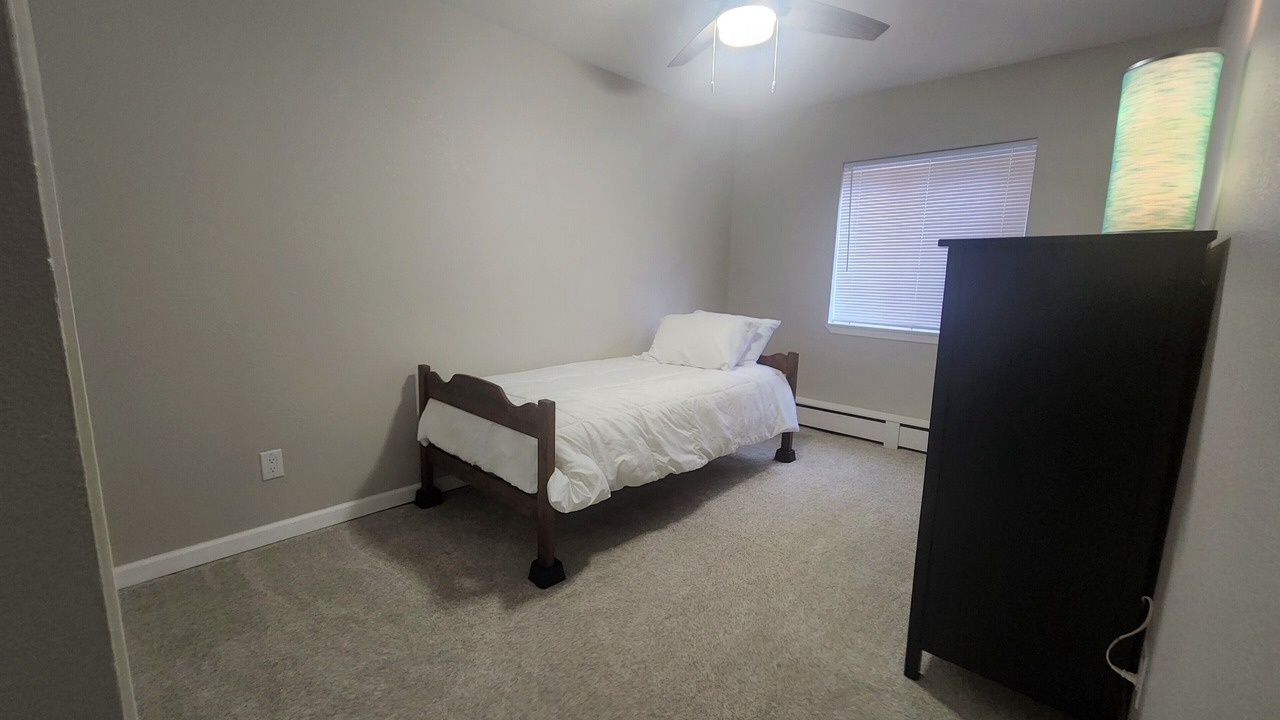 Photo of Bedroom in Los Alamos