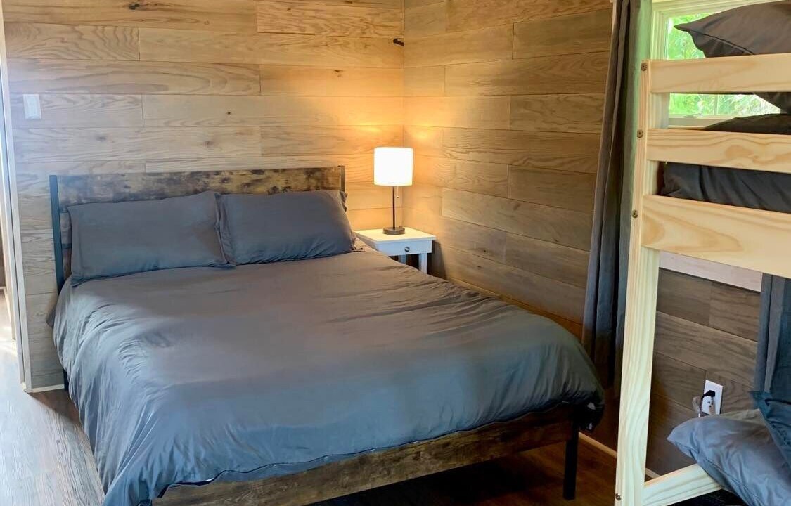 Photo of Bedroom in Apple Grove