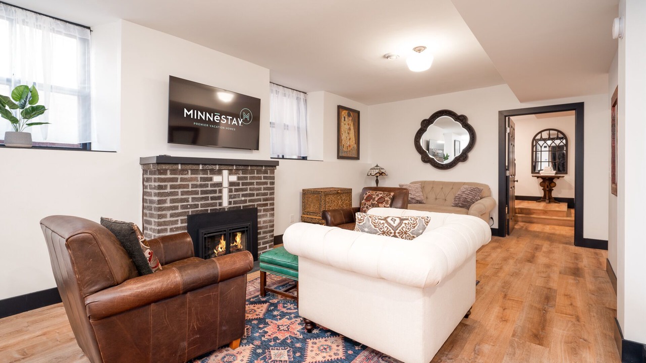 Photo of Livingroom in Powderhorn