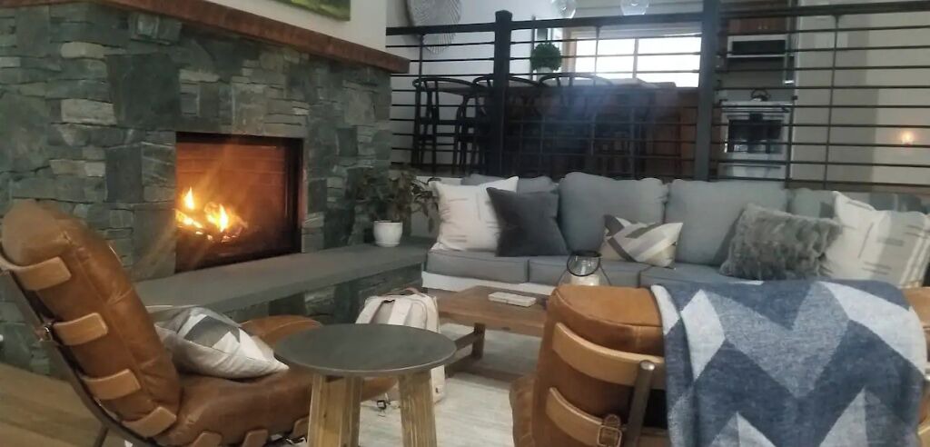 Photo of Livingroom in Stowe Area