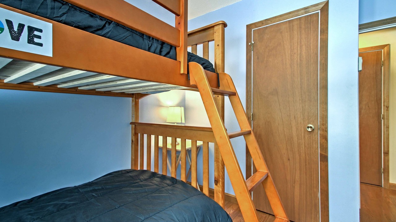 Photo of Bedroom in Waterville Valley