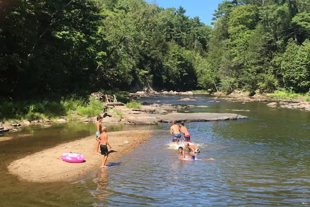 Photo of Others in Willsboro
