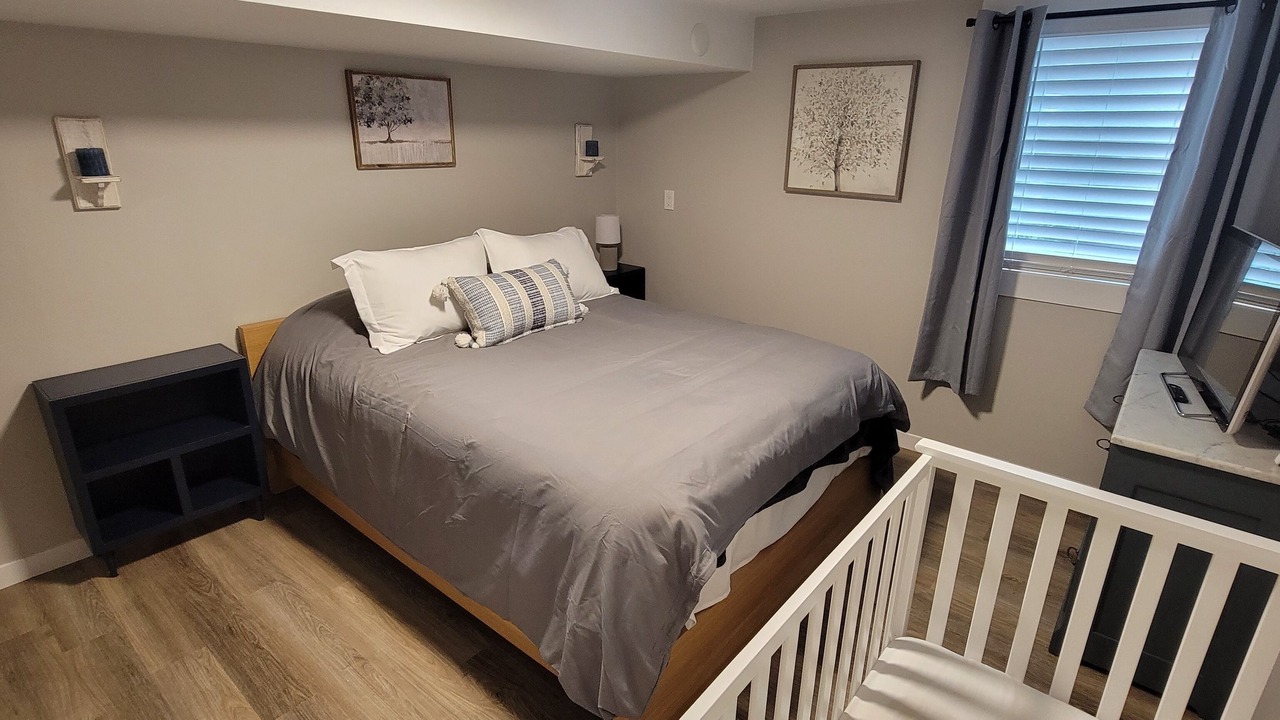 Photo of Bedroom in Motley