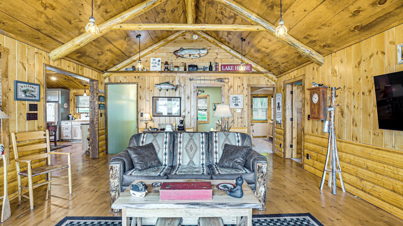Photo of Livingroom in Conover