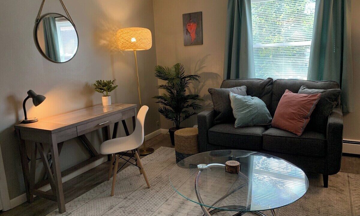 Photo of Livingroom in Masury