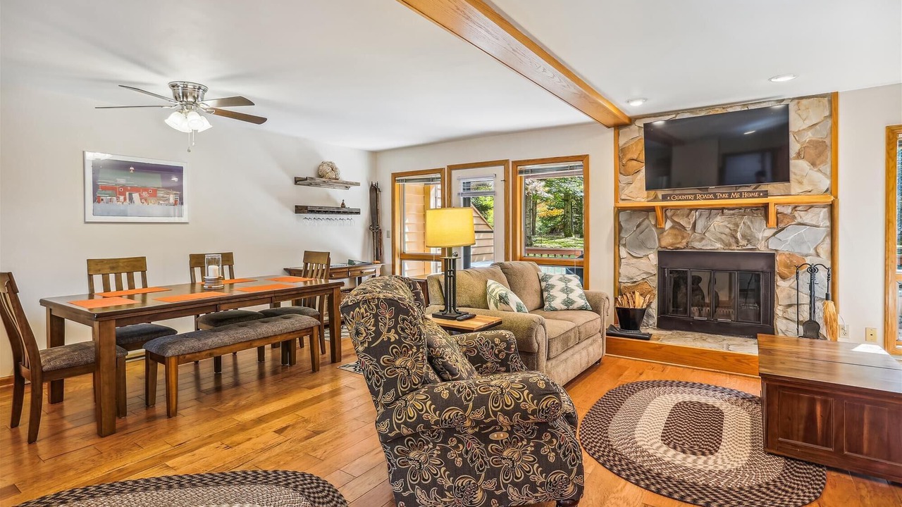 Photo of Livingroom in Canaan Valley