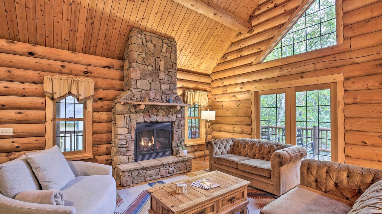 Photo of Livingroom in Lake City