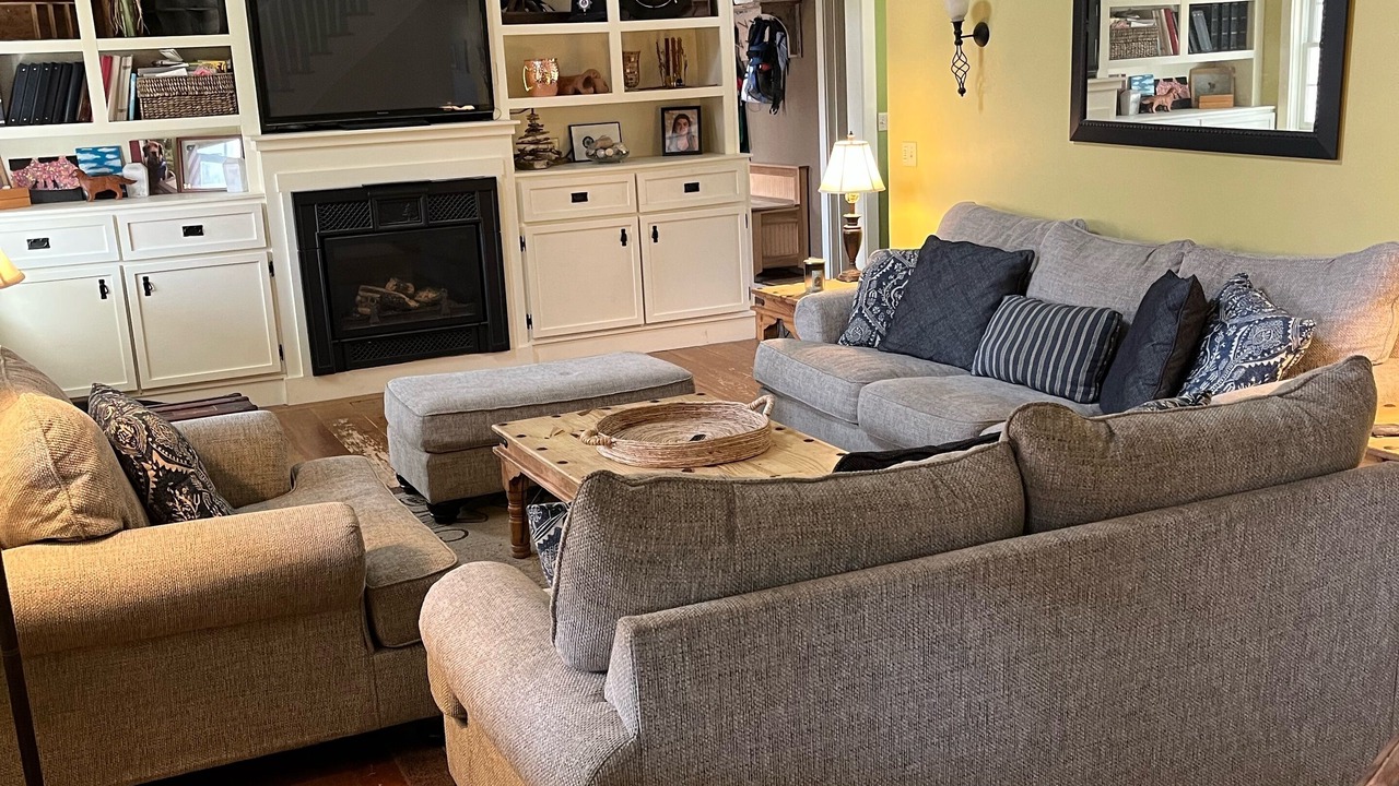 Photo of Livingroom in Middlesex