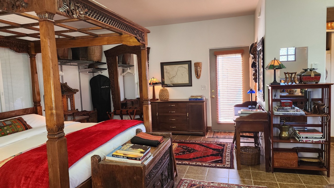 Photo of Bedroom in Canoncito