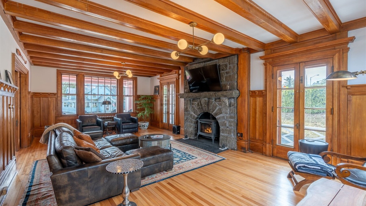 Photo of Livingroom in Hillcrest