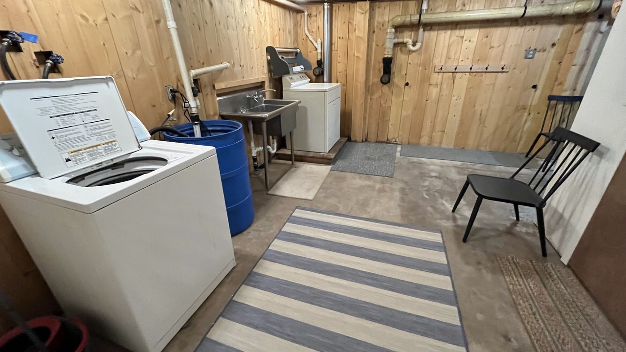 Photo of Bedroom in Cable