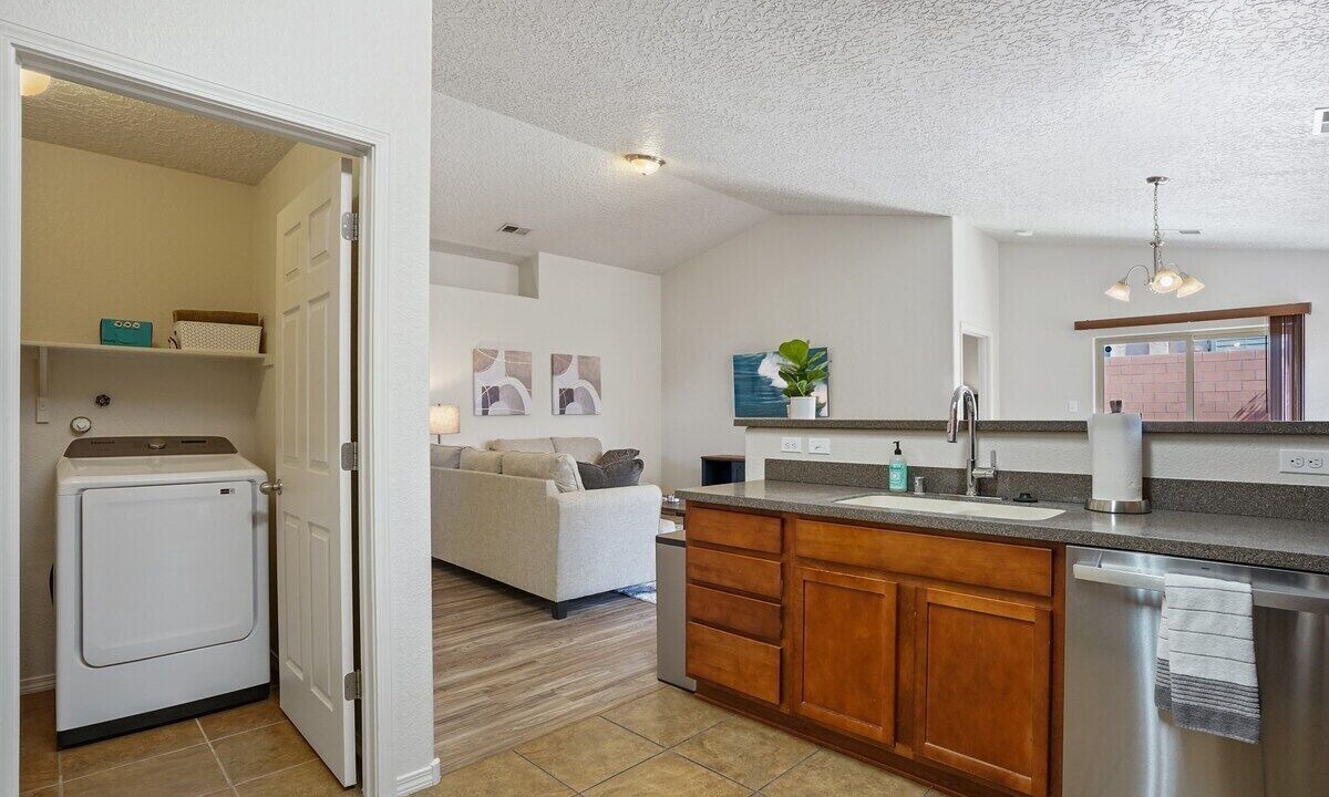 Photo of Bedroom in Rio Rancho