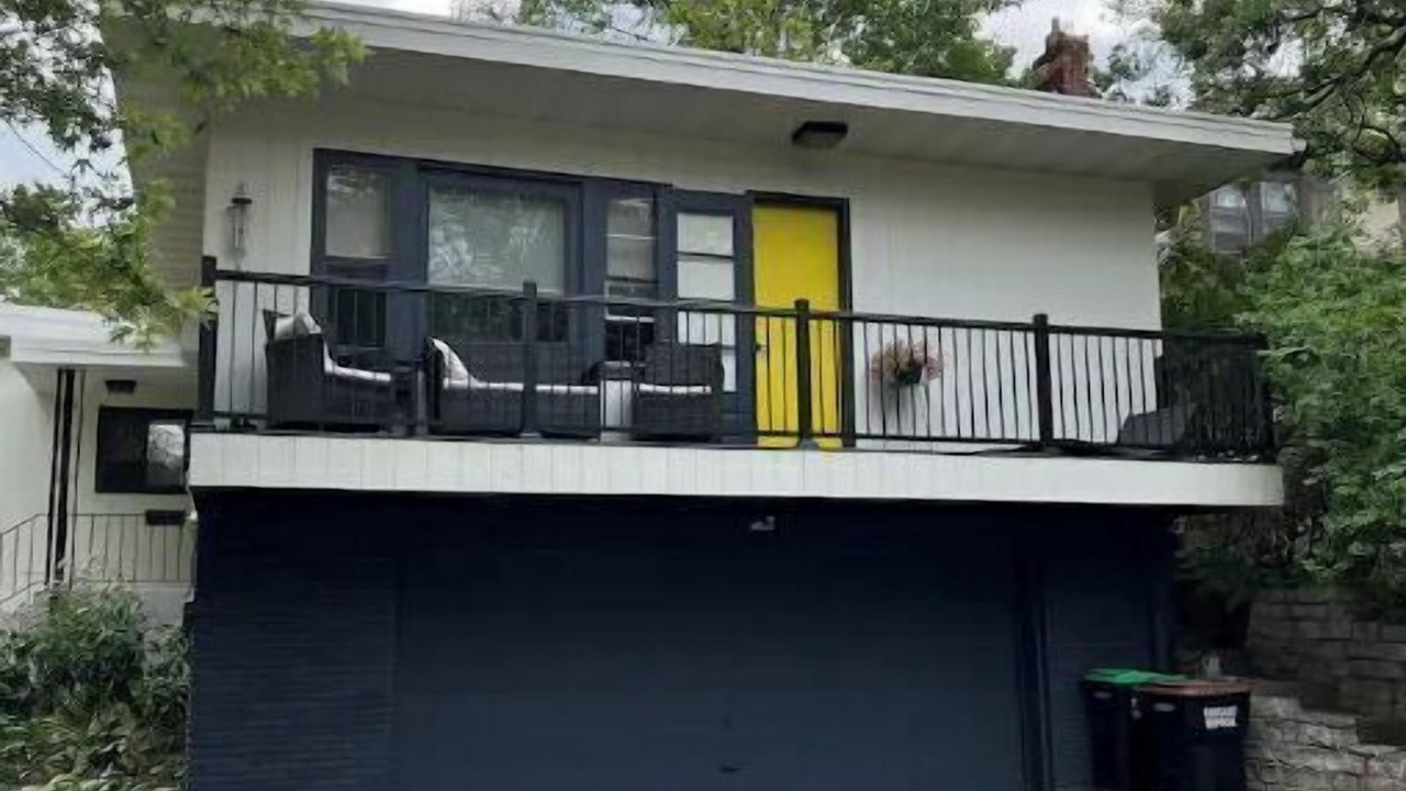 Photo of Outdoor in Linden Hills