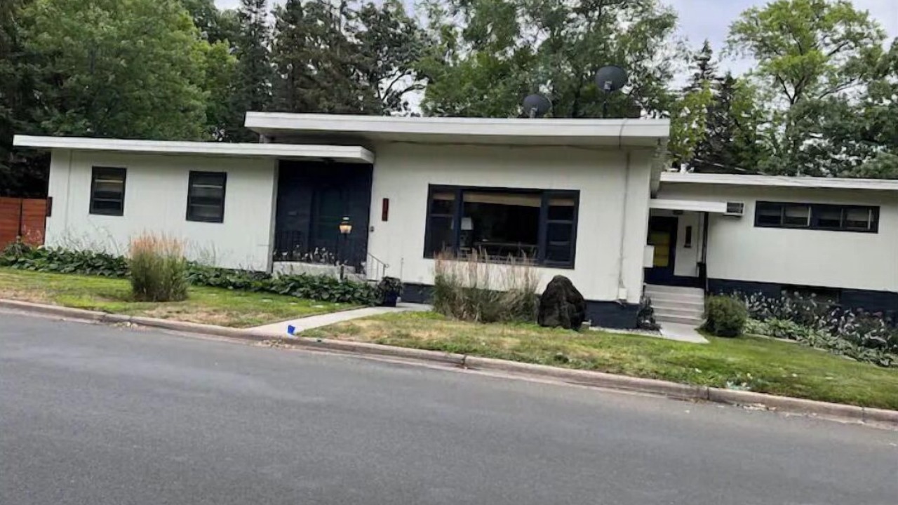 Photo of Outdoor in Linden Hills