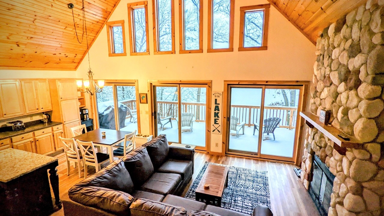 Photo of Livingroom in Pine River