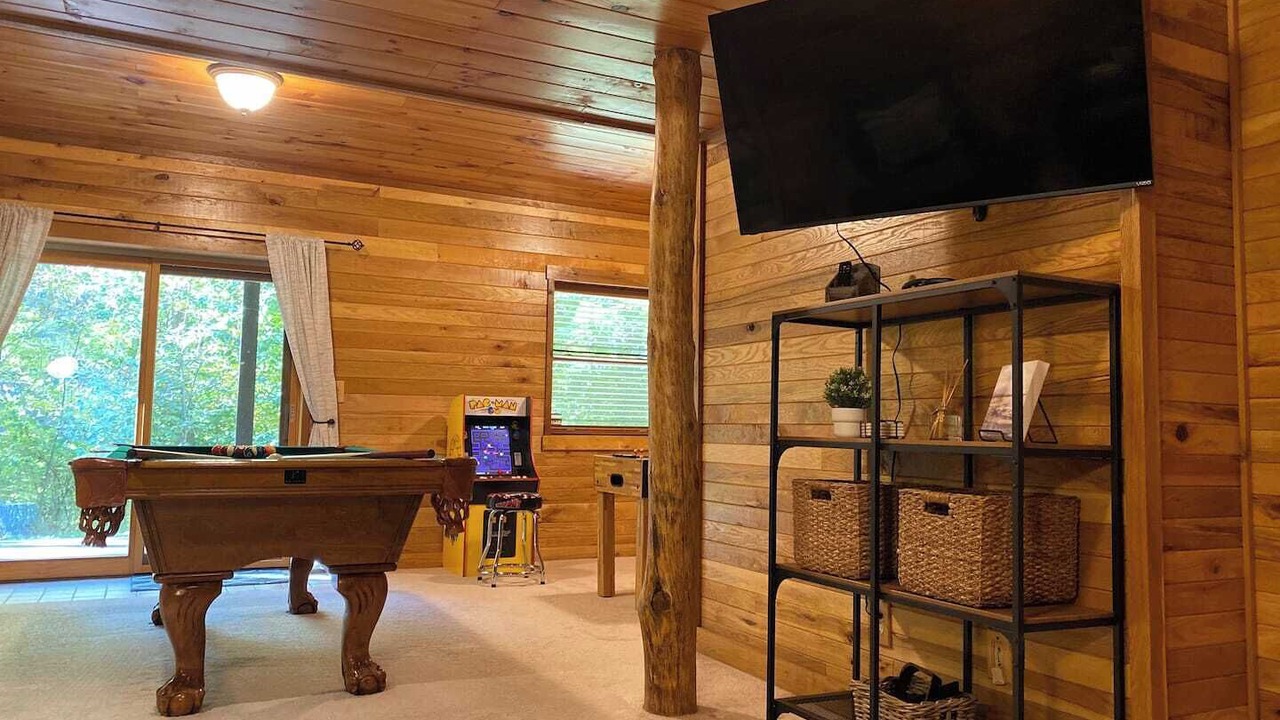 Photo of Bedroom in Laurelville