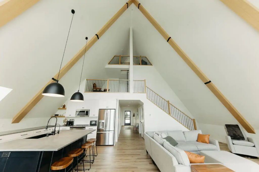 Photo of Livingroom in Alexandria