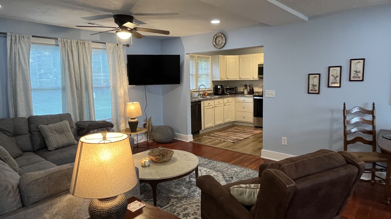 Photo of Livingroom in Radford