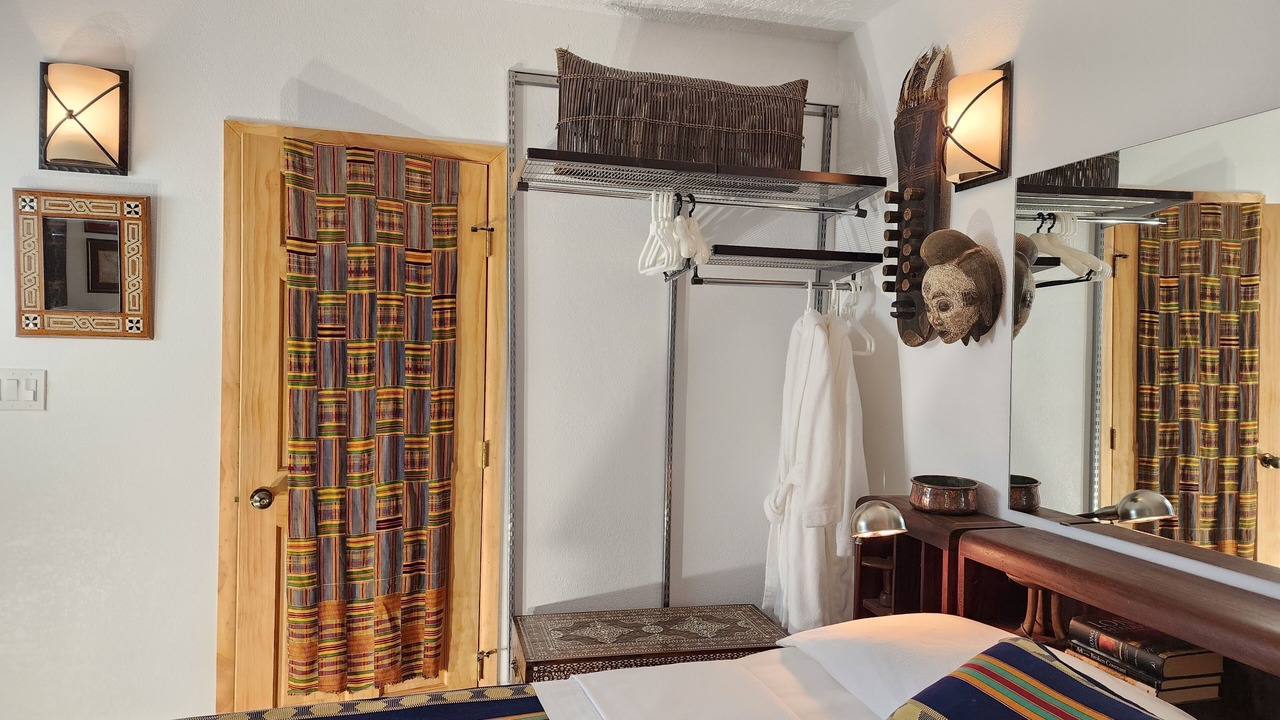 Photo of Bedroom in Canoncito