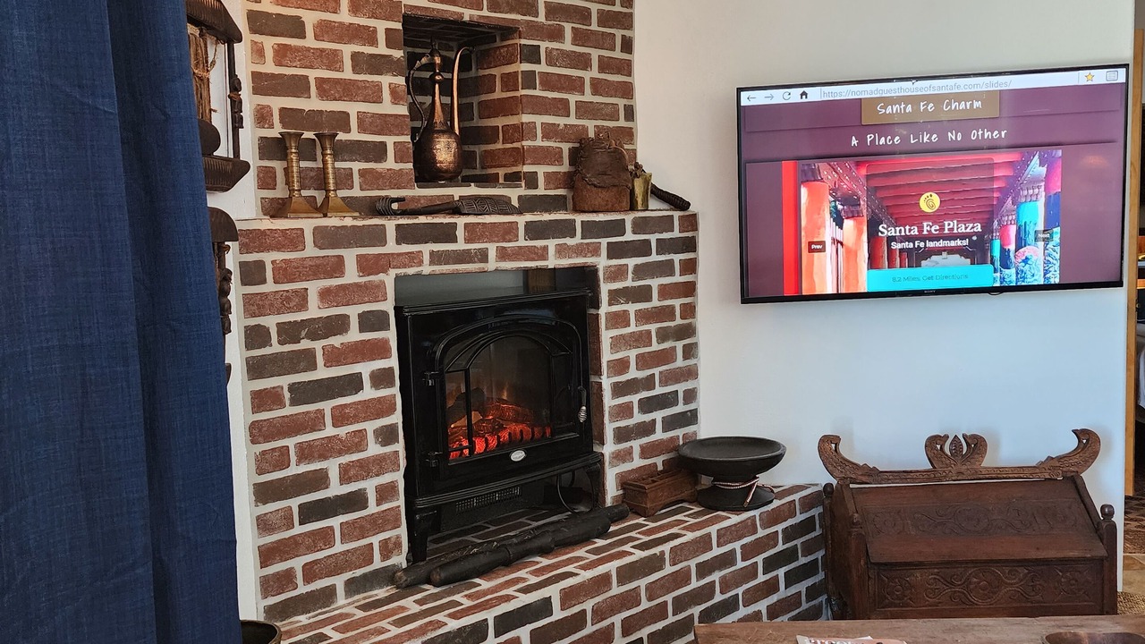 Photo of Livingroom in Canoncito