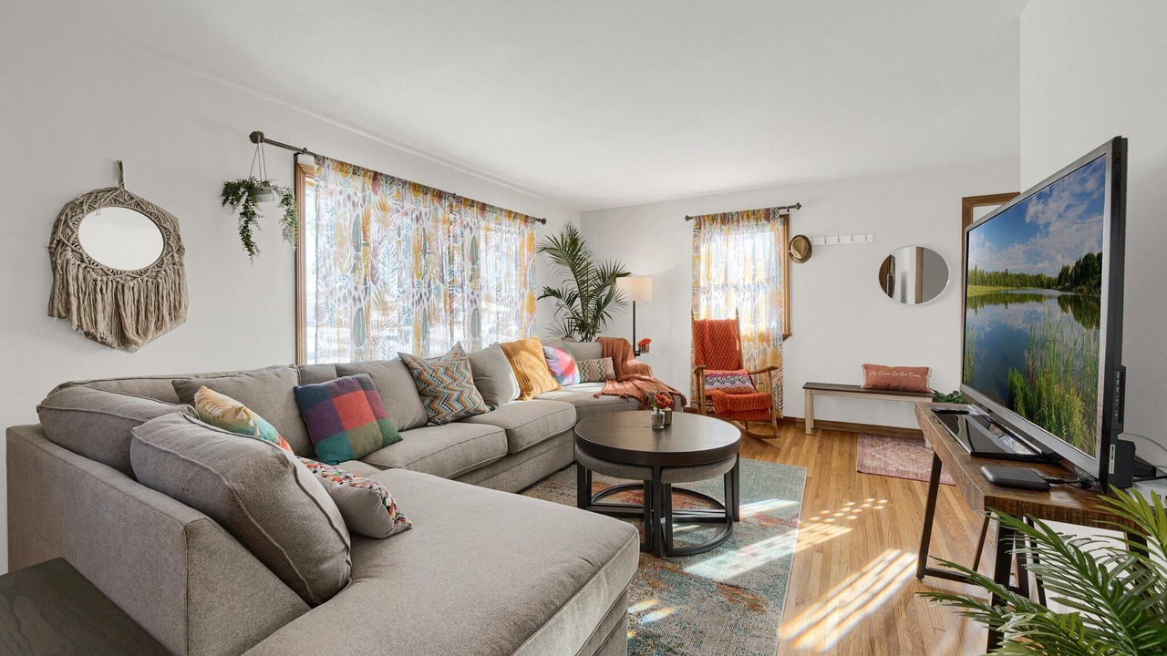 Photo of Livingroom in Richfield