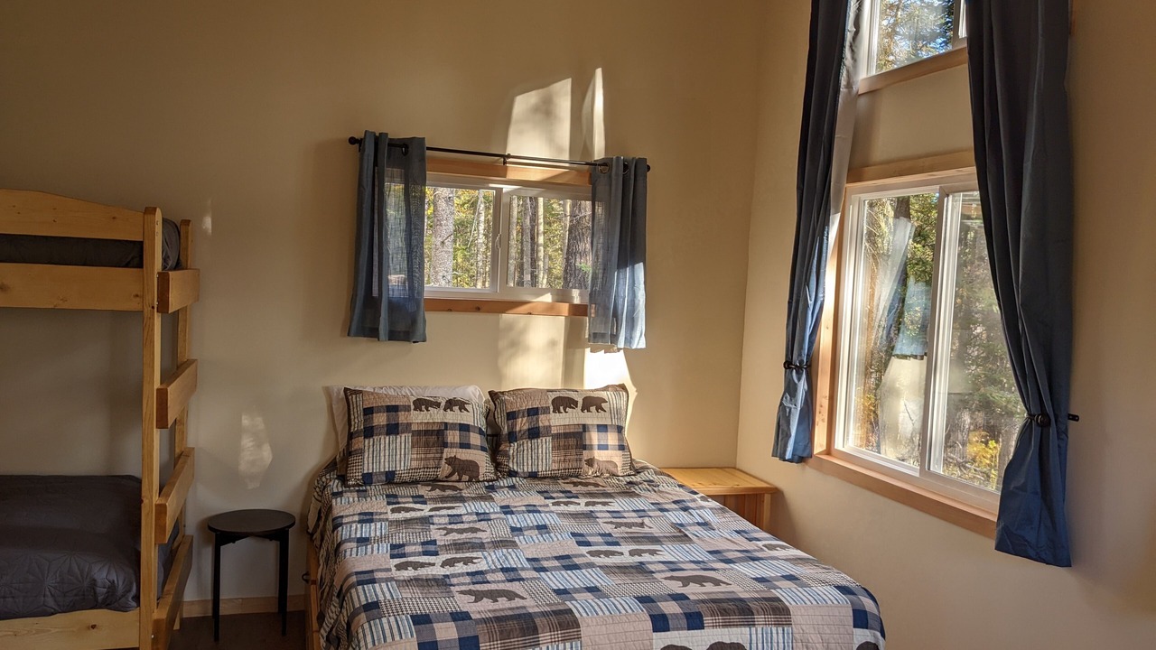 Photo of Bedroom in South Range