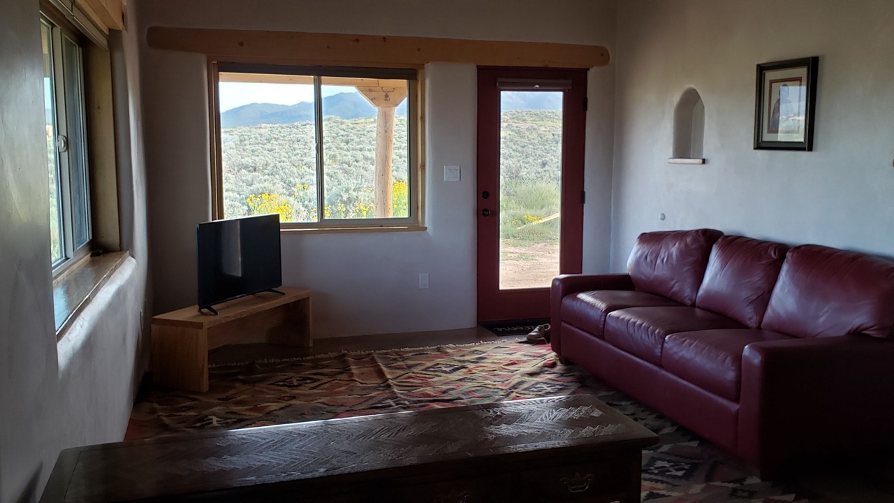 Photo of Livingroom in Taos