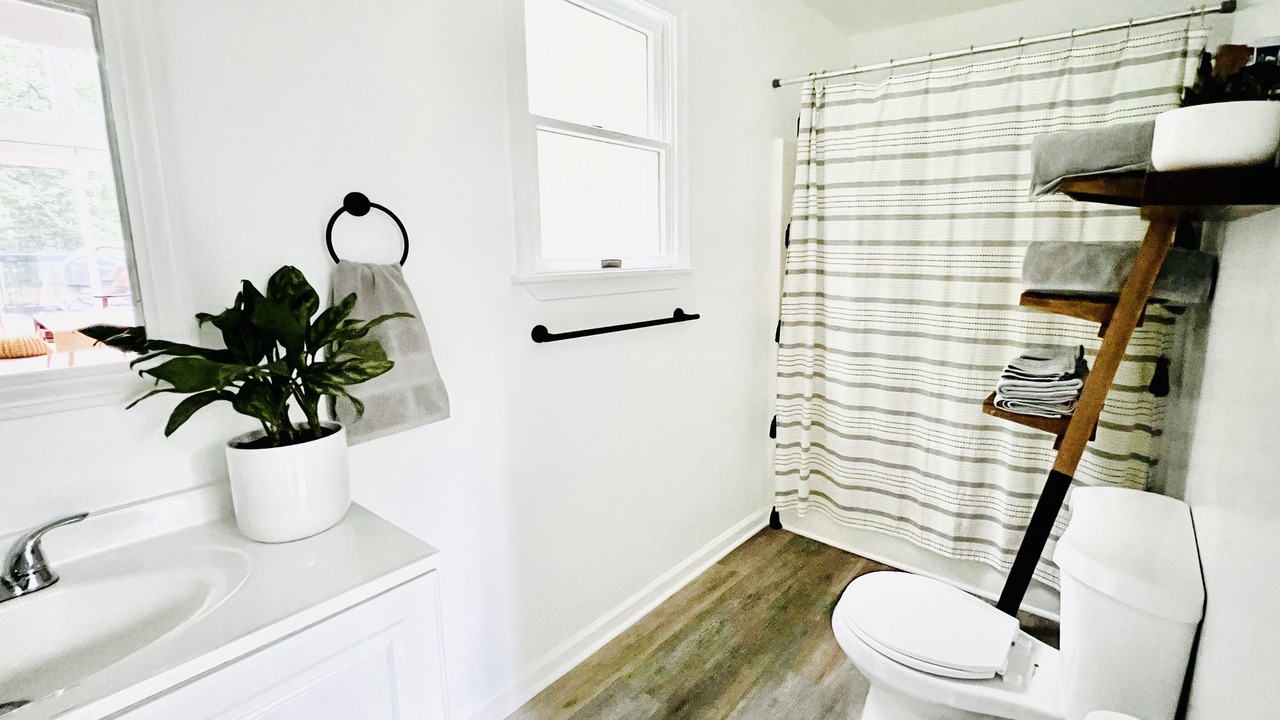 Photo of Bathroom in Ridgeway