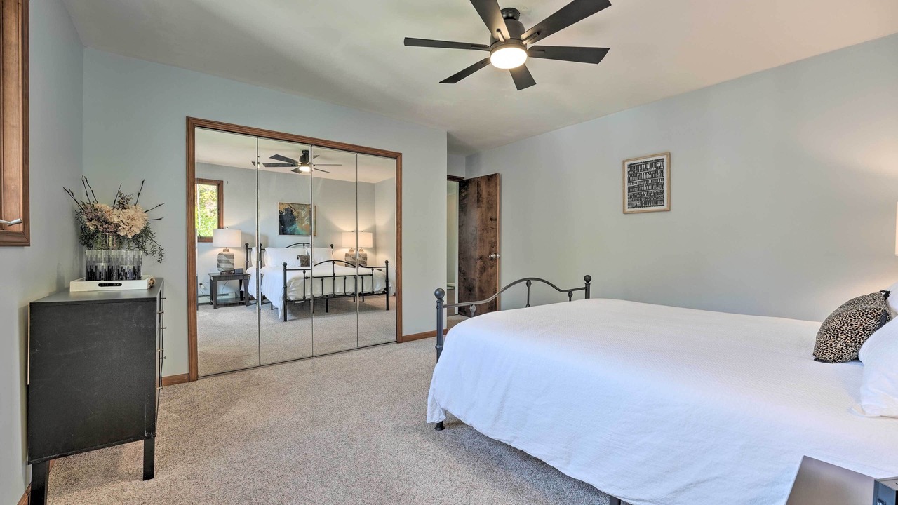 Photo of Bedroom in Delton