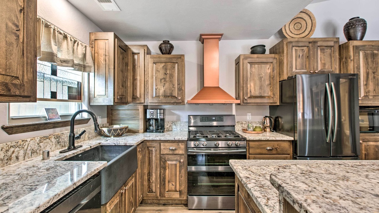 Photo of Kitchen in Red River