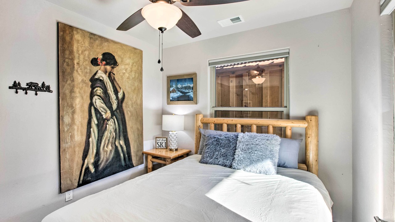 Photo of Bedroom in Red River
