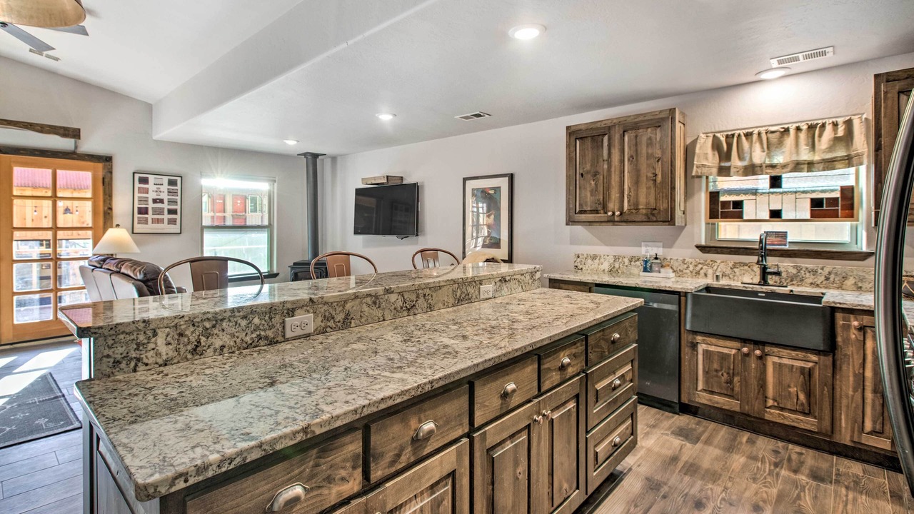 Photo of Kitchen in Red River