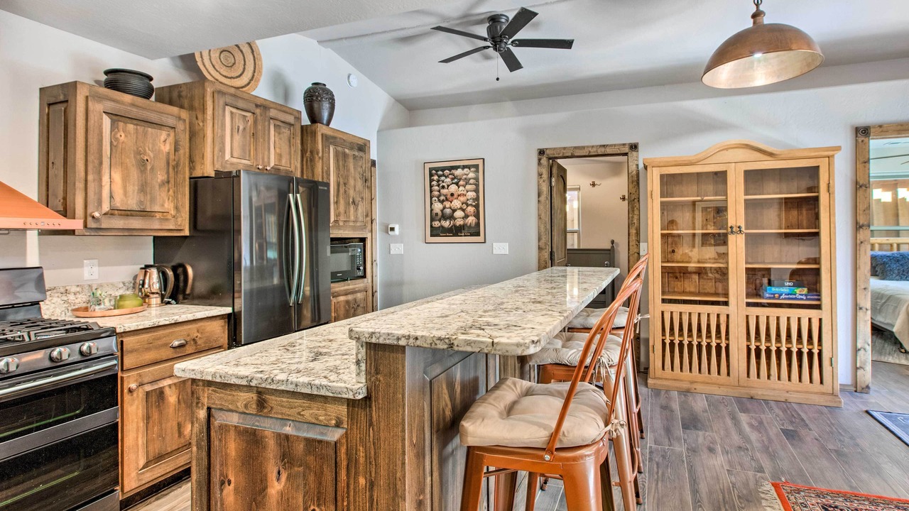 Photo of Kitchen in Red River