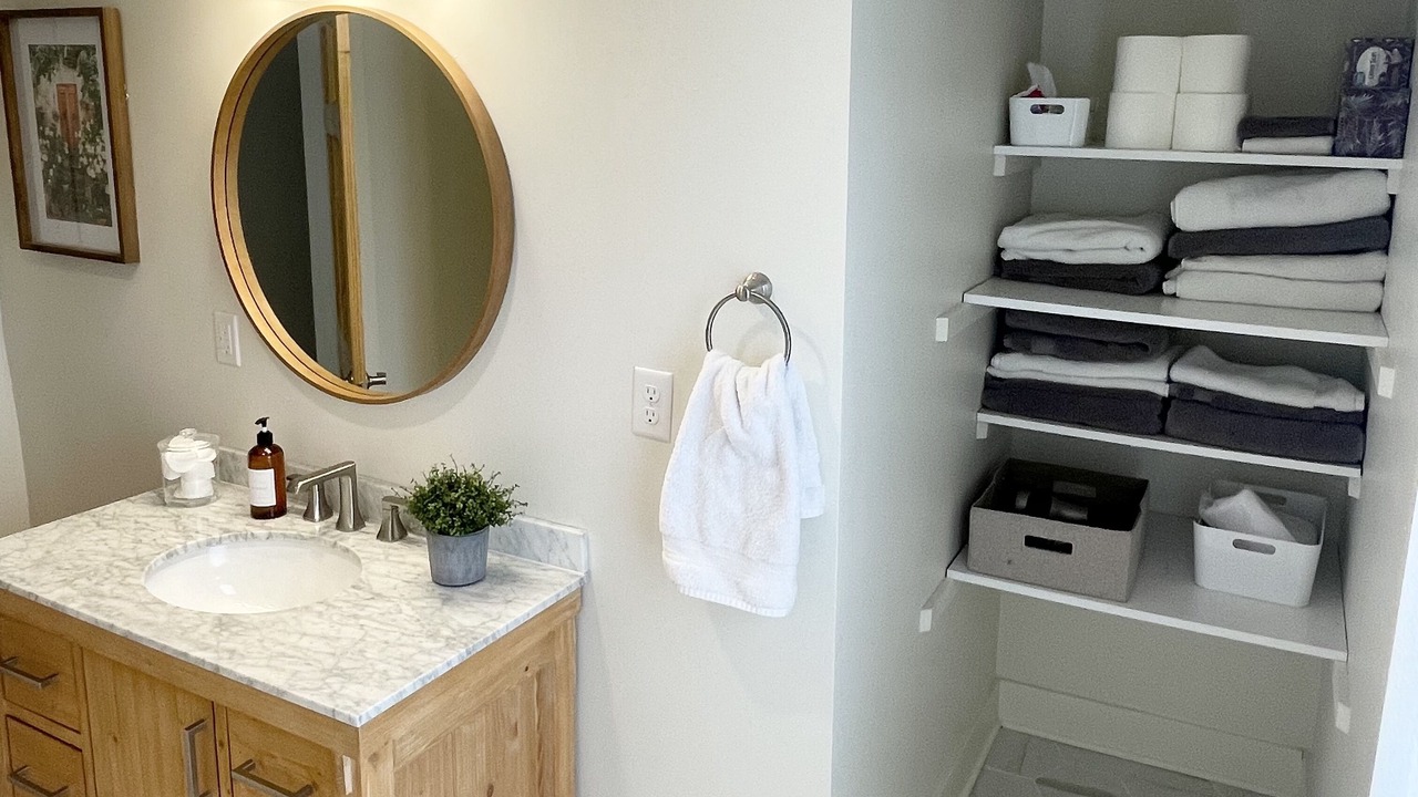 Photo of Bathroom in Kutzky Park