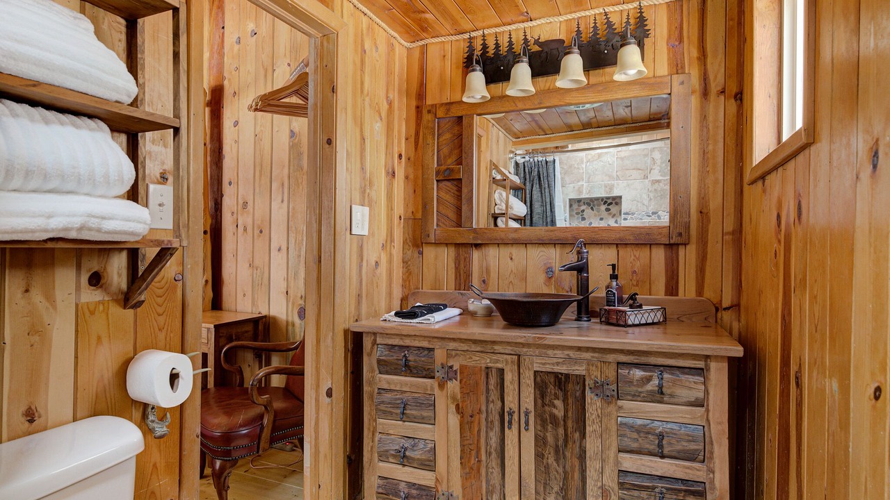 Photo of Bathroom in Taos Ski Valley