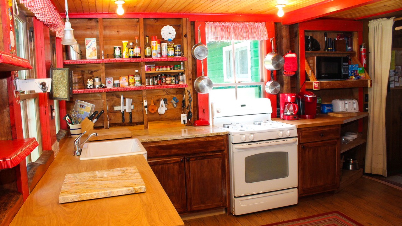 Photo of Kitchen in Moultonborough