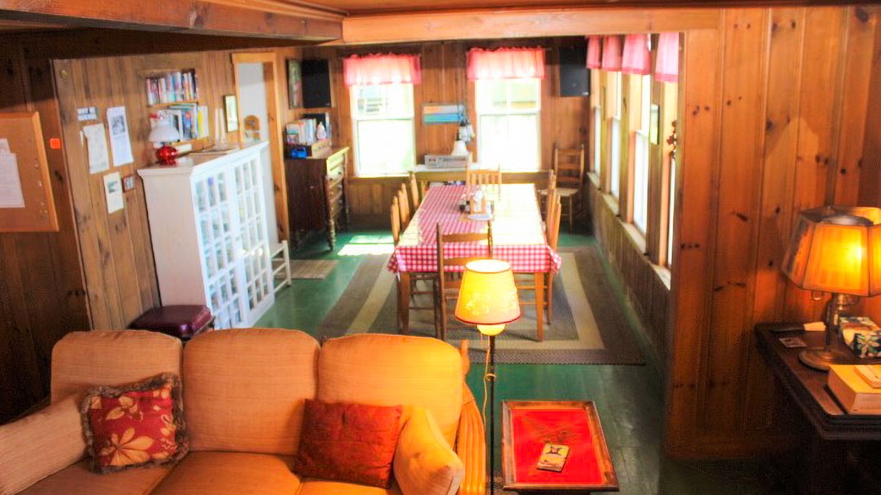 Photo of Livingroom in Moultonborough