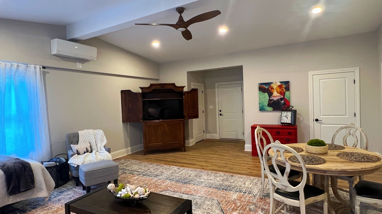 Photo of Bedroom in Paw Paw Lake