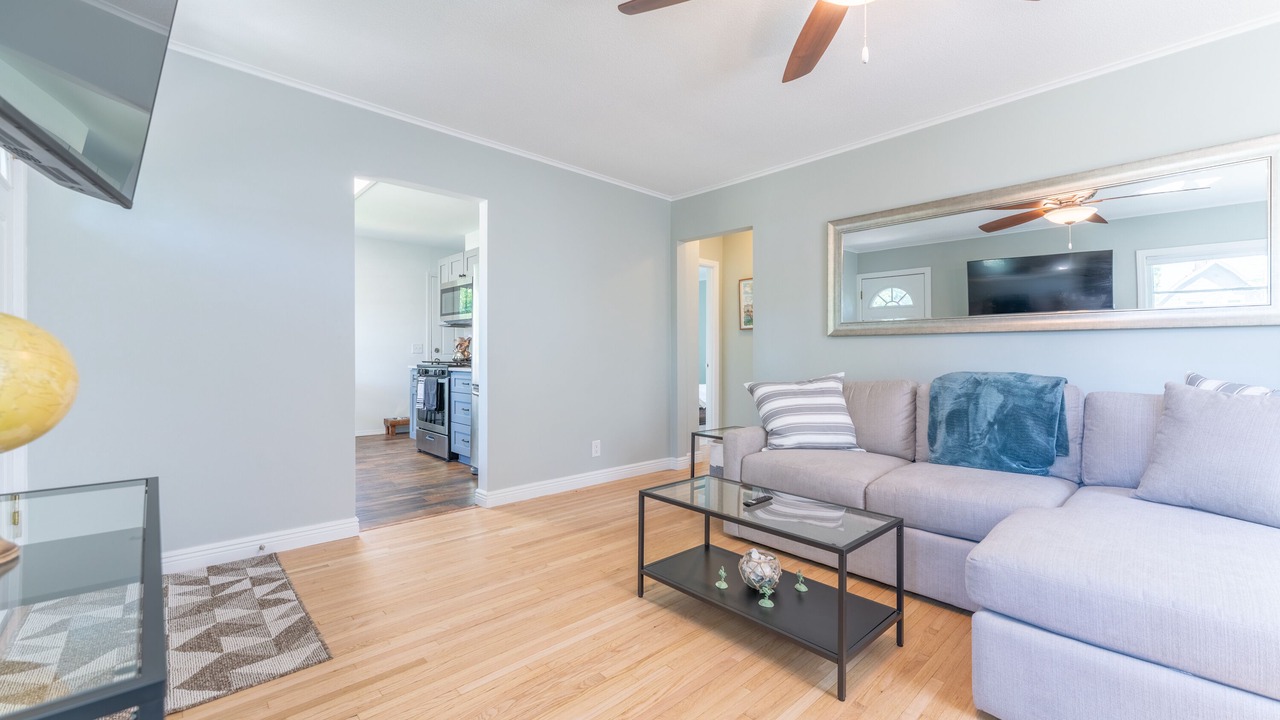 Photo of Livingroom in Powderhorn