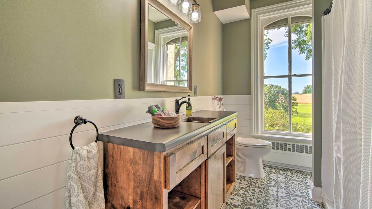 Photo of Bathroom in Janesville