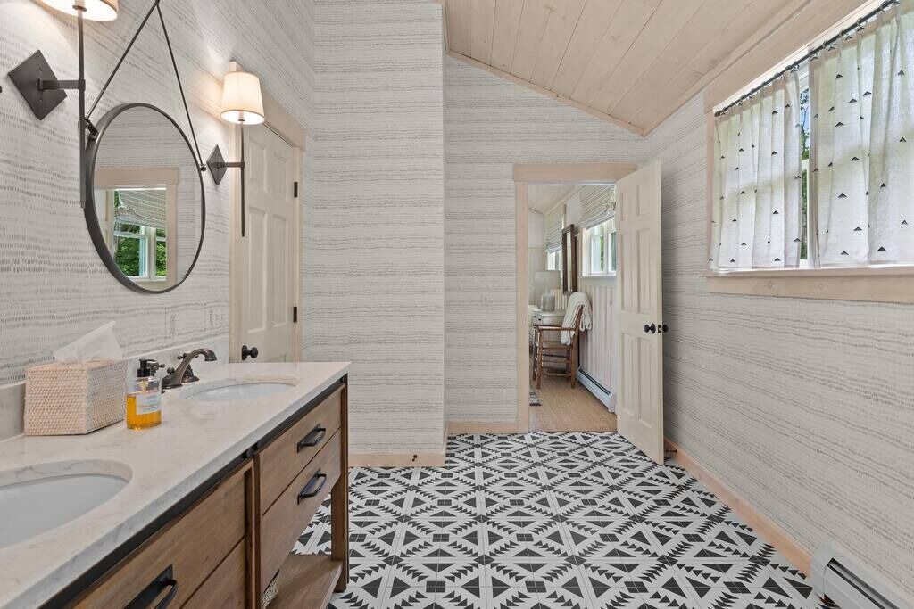 Photo of Bathroom in Wilmington