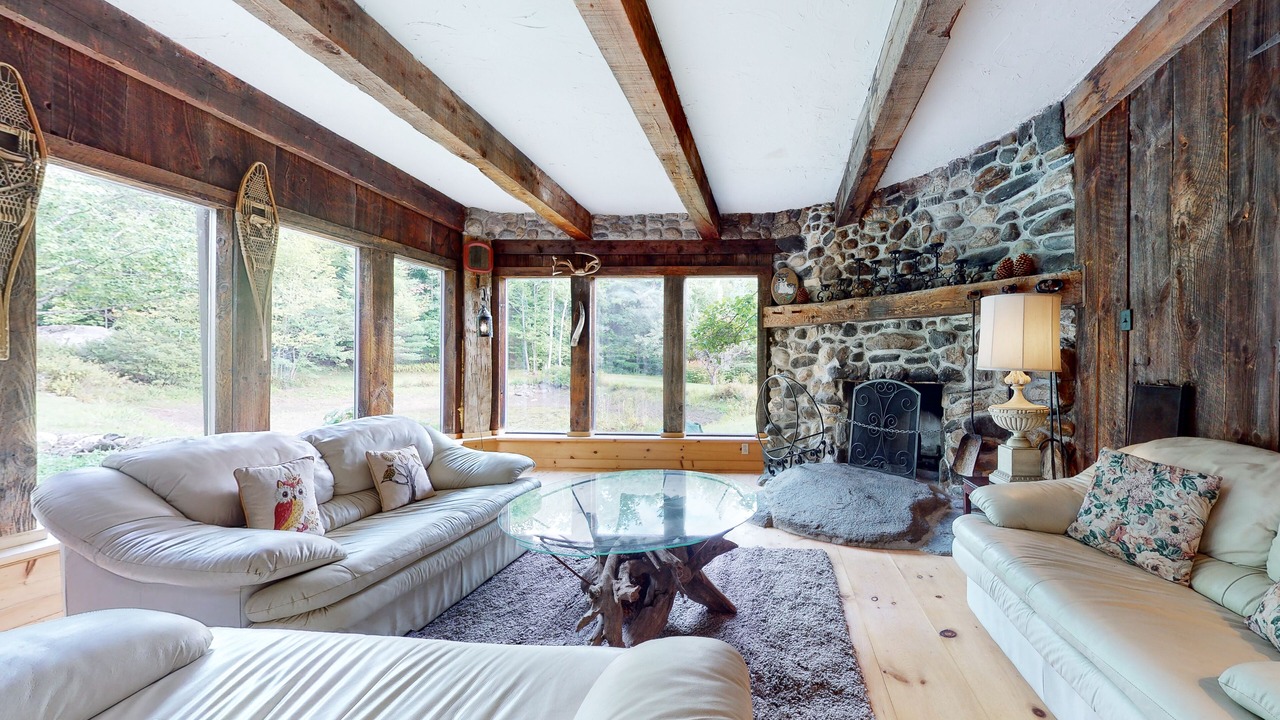 Photo of Livingroom in West Halifax