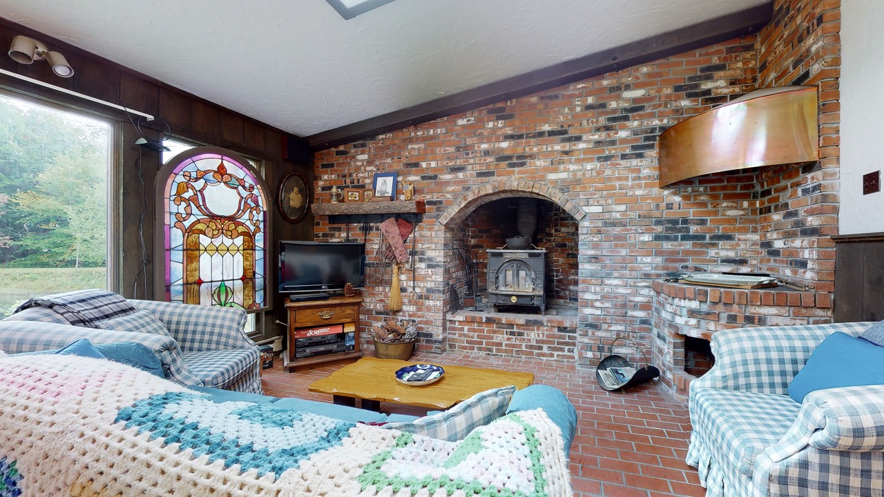 Photo of Livingroom in West Halifax