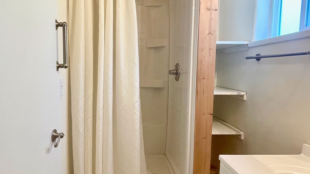 Photo of Bathroom in Carson