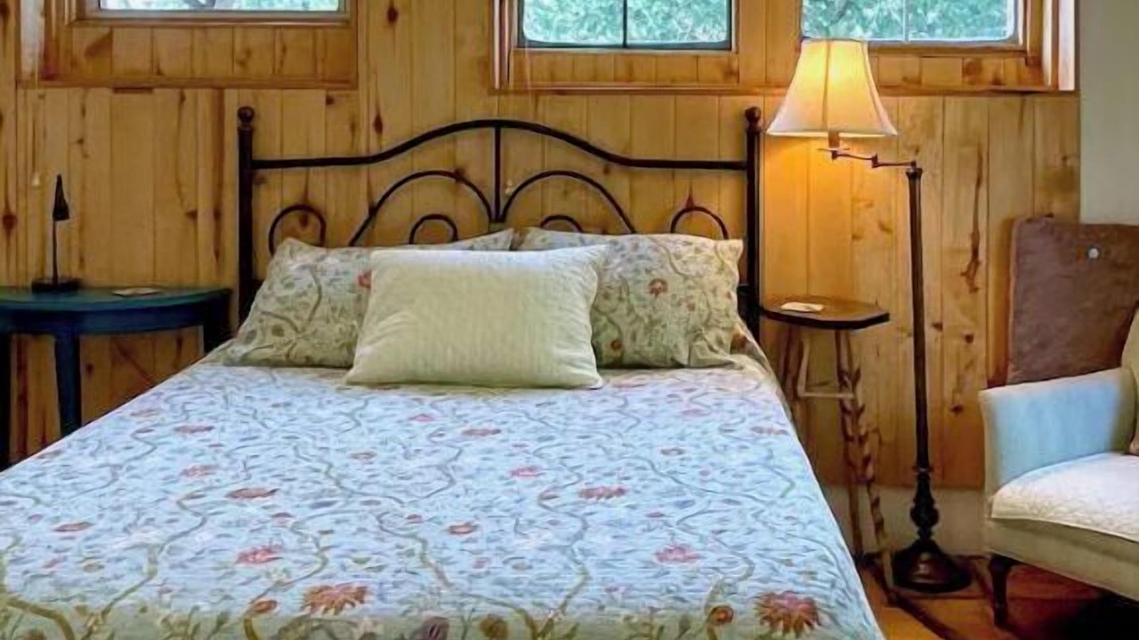 Photo of Bedroom in Carson