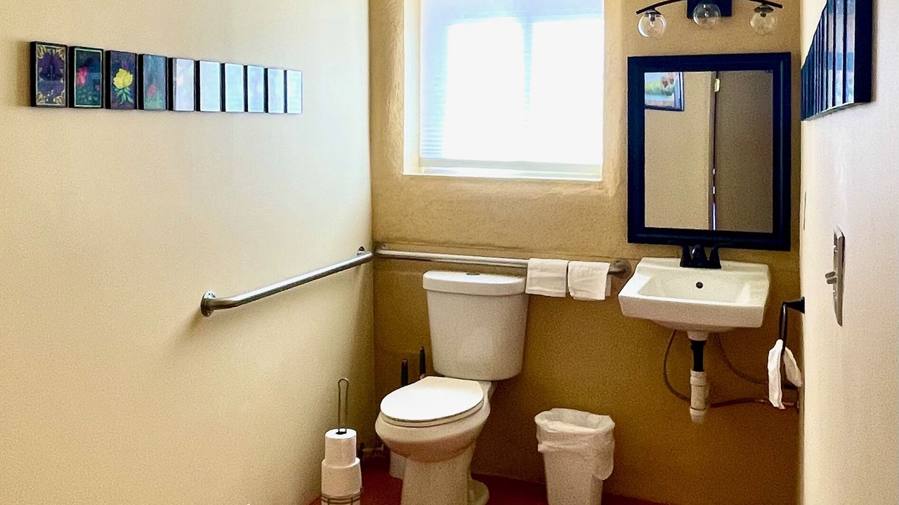 Photo of Bathroom in Carson
